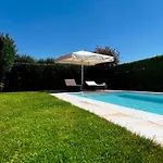 Alojamento de Acomodação e Pequeno-almoço Sonomusica 4*
